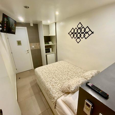 הוספיטלט דה יוברגאט Suites Nuevas Con Bano Privado Frente Al Metro St Mwc Barcelona-Fira מראה חיצוני תמונה