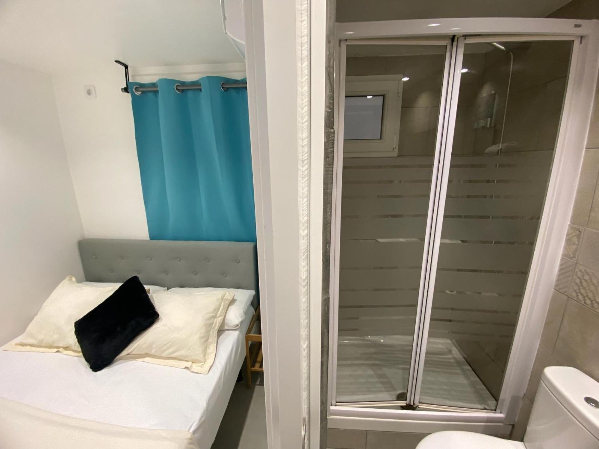 הוספיטלט דה יוברגאט Suites Nuevas Con Bano Privado Frente Al Metro St Mwc Barcelona-Fira מראה חיצוני תמונה