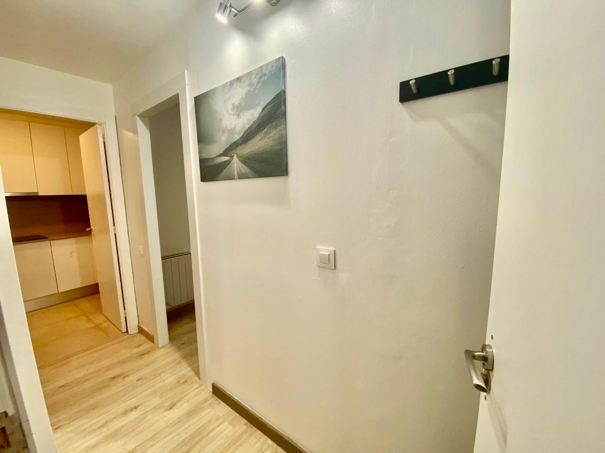 הוספיטלט דה יוברגאט Suites Nuevas Con Bano Privado Frente Al Metro St Mwc Barcelona-Fira מראה חיצוני תמונה