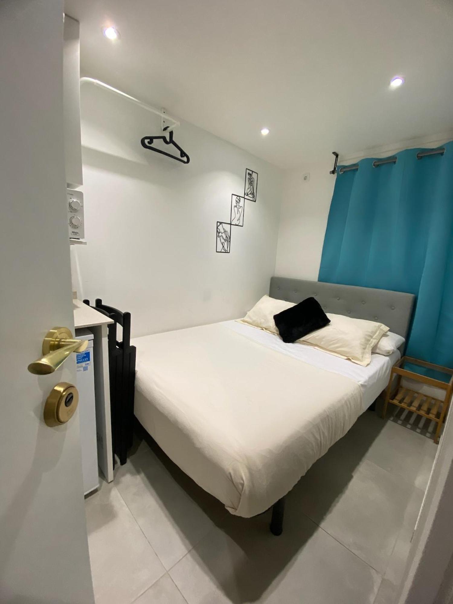 הוספיטלט דה יוברגאט Suites Nuevas Con Bano Privado Frente Al Metro St Mwc Barcelona-Fira מראה חיצוני תמונה