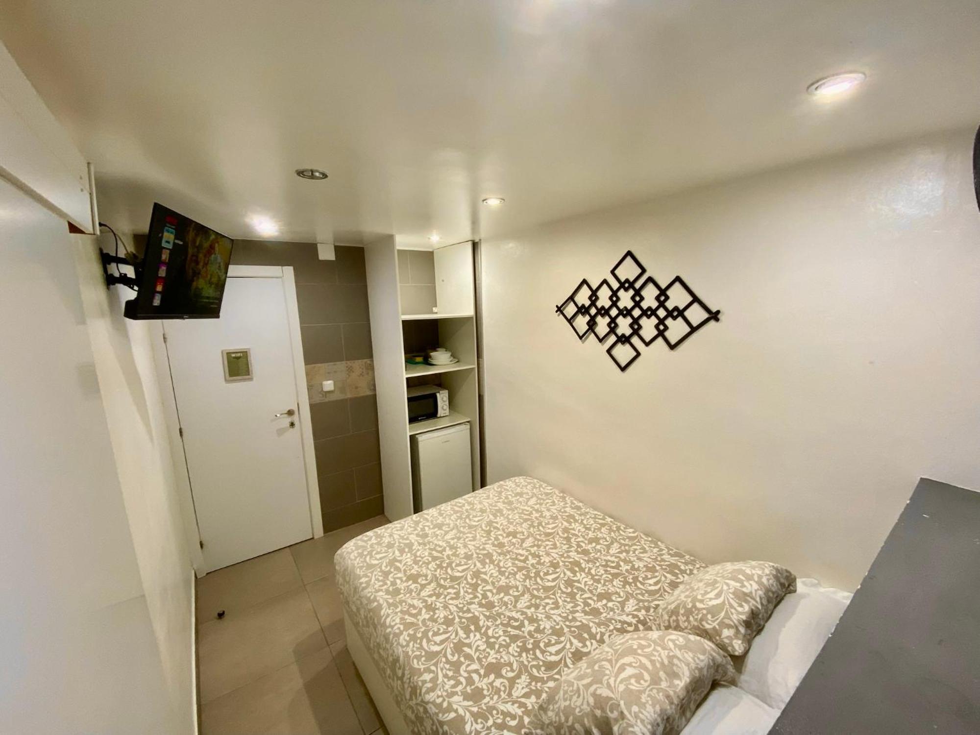 הוספיטלט דה יוברגאט Suites Nuevas Con Bano Privado Frente Al Metro St Mwc Barcelona-Fira מראה חיצוני תמונה