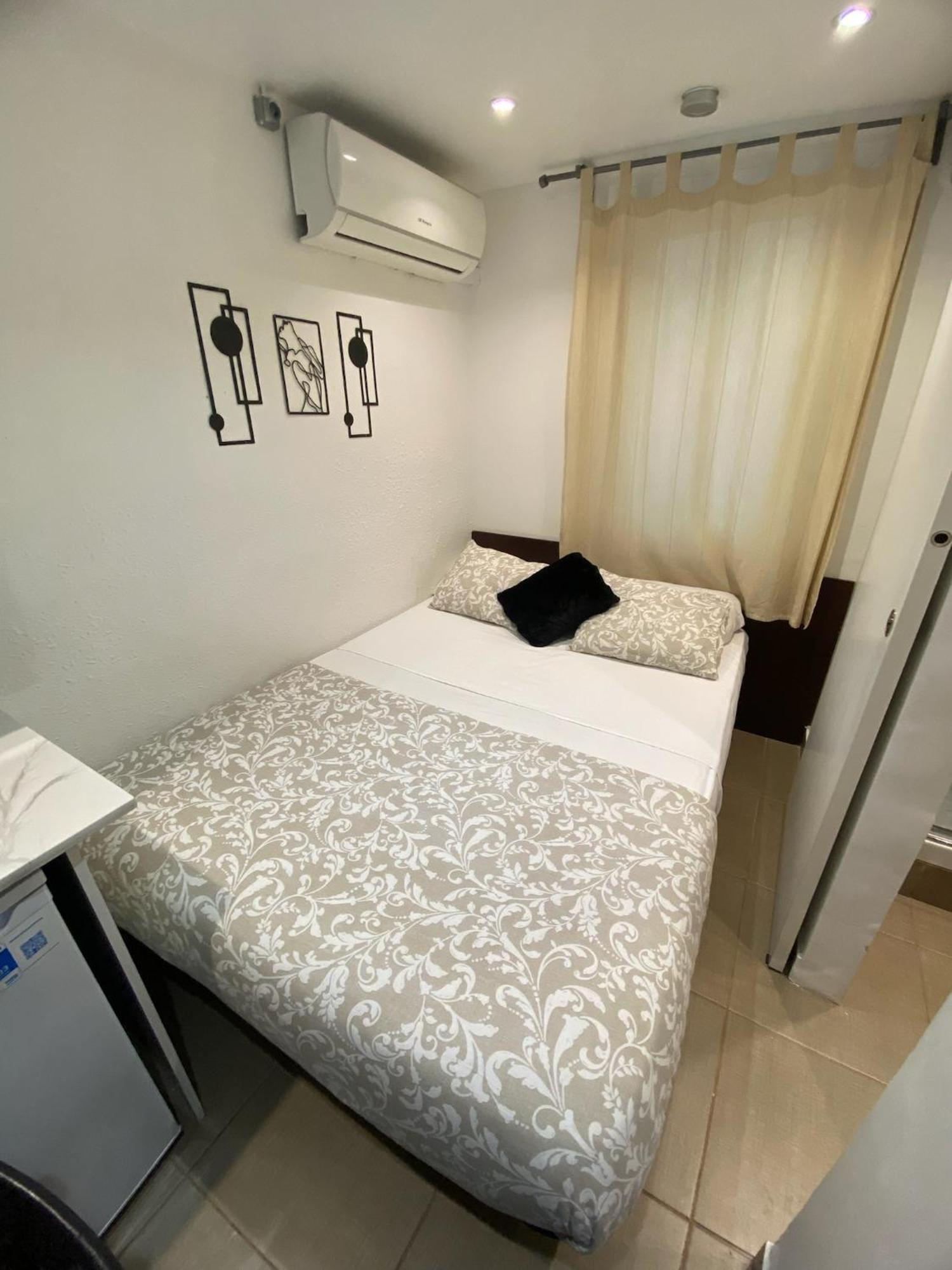 הוספיטלט דה יוברגאט Suites Nuevas Con Bano Privado Frente Al Metro St Mwc Barcelona-Fira מראה חיצוני תמונה